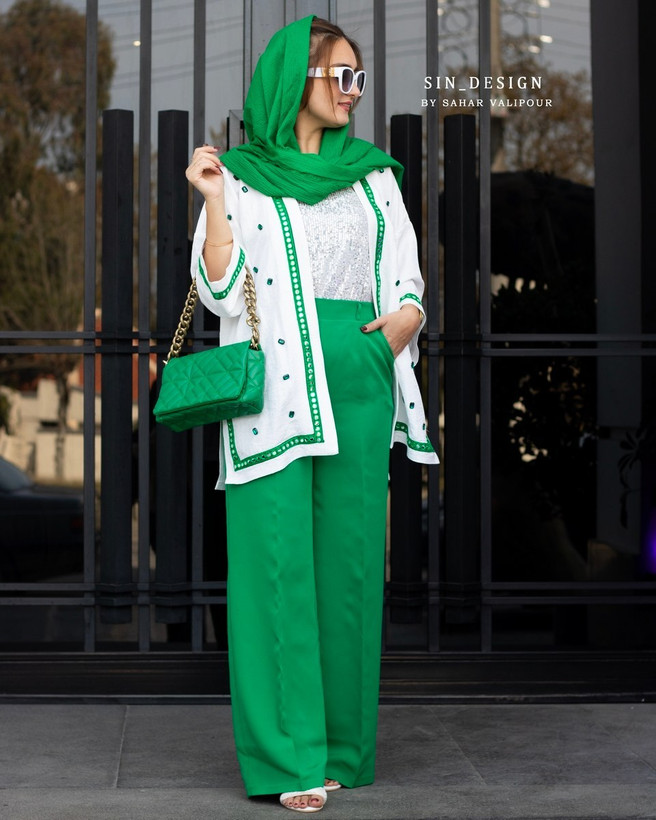 مانتو کریستال